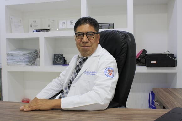 especialista en hernia inguinal